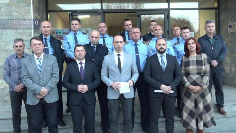 KURTI POSLAO PATROLE IZ PRIŠTINE! Srpski policajci neće da učestvuju u akciji na severu KiM!