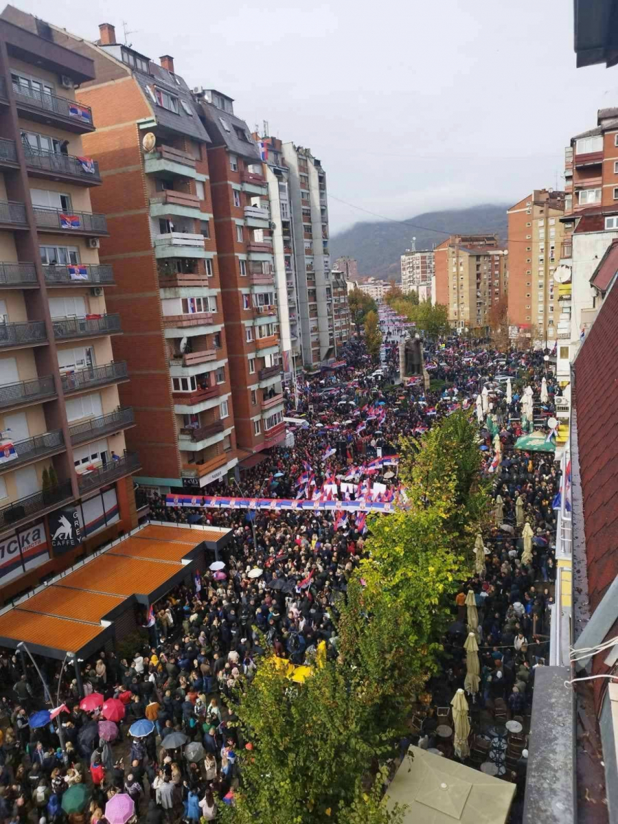 KRIZA NA KOSOVU Prištinska opozicija kritikuje Kurtija! (FOTO/VIDEO)