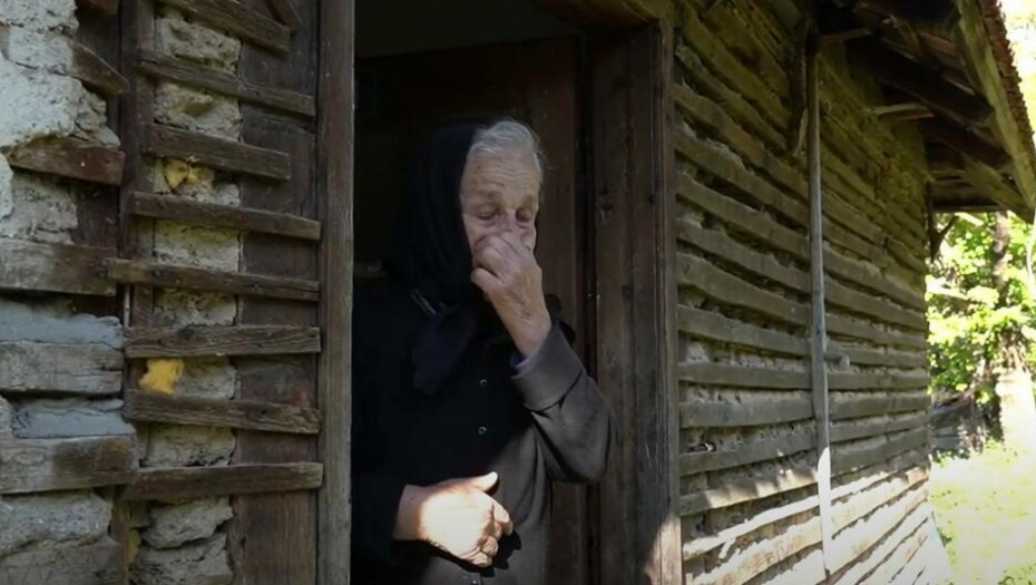 TUGA DO BOGA Rasplakaće vas teška sudbina bake sa Golije - "Nemam nikog, prosim, dosađujem drugima dok moja deca trunu"