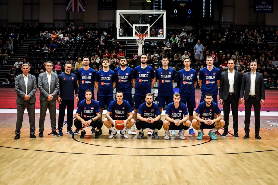 KRUPAN KORAK KA MUNDOBASKETU Srbija slomila otpor žilavih Britanaca tek u finišu i približila se  plasmanu na Svetsko prvenstvo, sledi važan meč sa Turcima u Beogradu