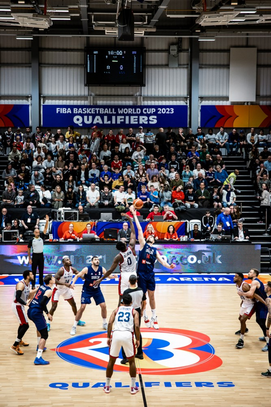 KRUPAN KORAK KA MUNDOBASKETU Srbija slomila otpor žilavih Britanaca tek u finišu i približila se  plasmanu na Svetsko prvenstvo, sledi važan meč sa Turcima u Beogradu