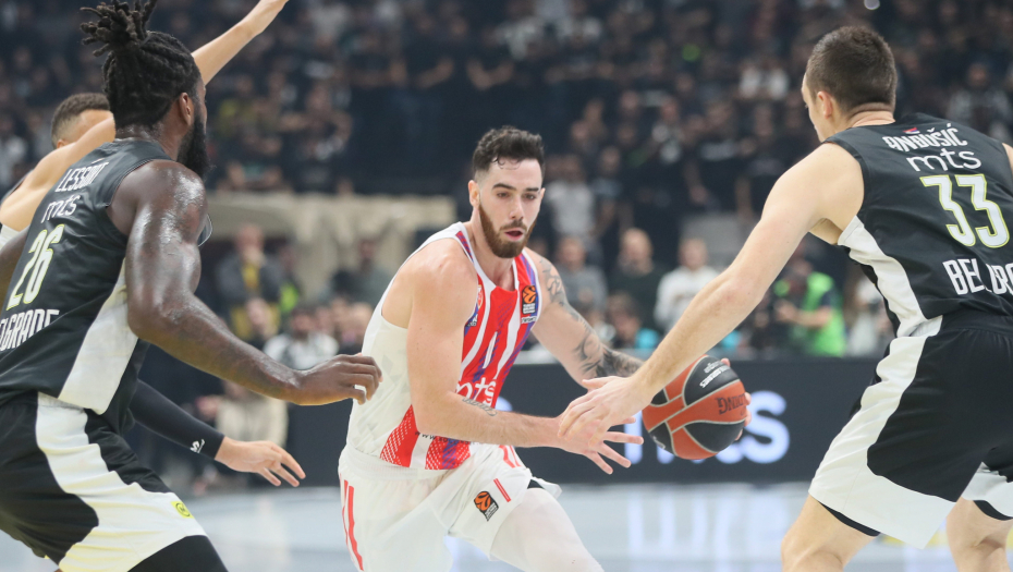 ZVEZDA I PARTIZAN SU LIGA ZA SEBE Aco Petrović u svom stilu: Pogledajte budžete, nije normalno da igramo sa njima