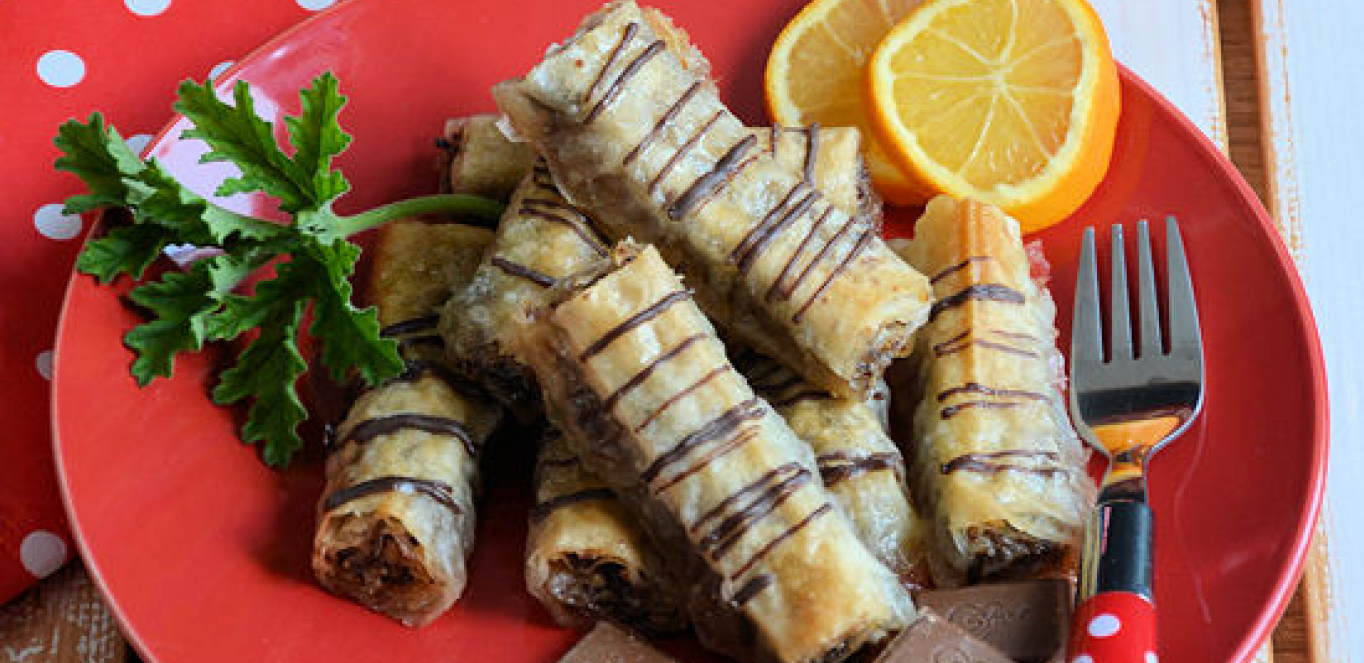 POSNI ČOKOLADNI SITNI KOLAČI Recept za baklava rolnice i štanglice savršene za slavu