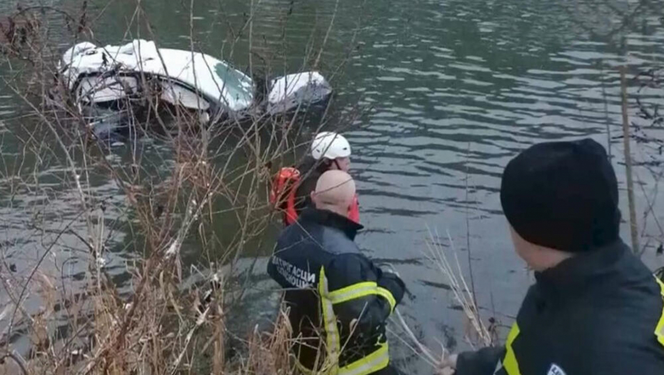 POČINJE SUĐENJE ZA NESREĆU KOD PREDEJANA! Automobilom sletele u Južnu Moravu, dve devojke poginule!