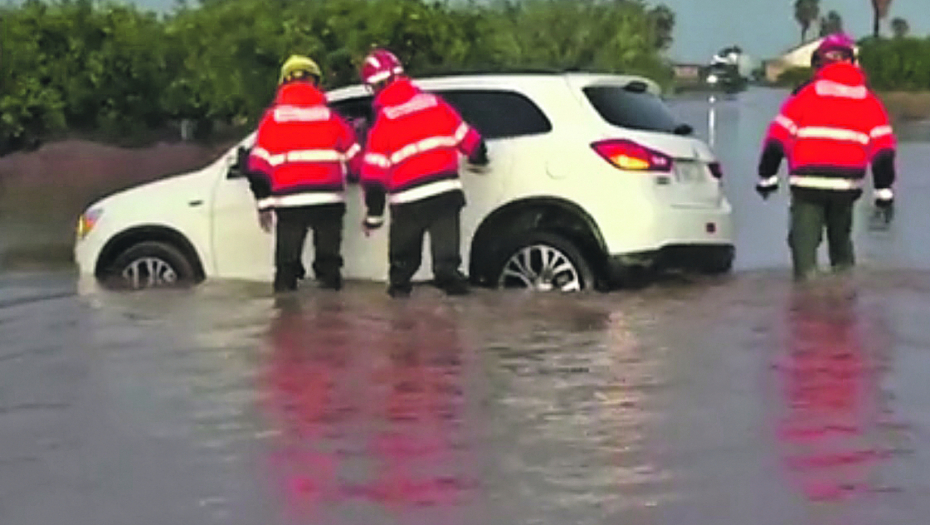 KAKO JE OVO MOGUĆE? Policija izvukla automobil iz jezera, a kada su otvorili vrata ugledali su nešto čemu se niko nije nadao