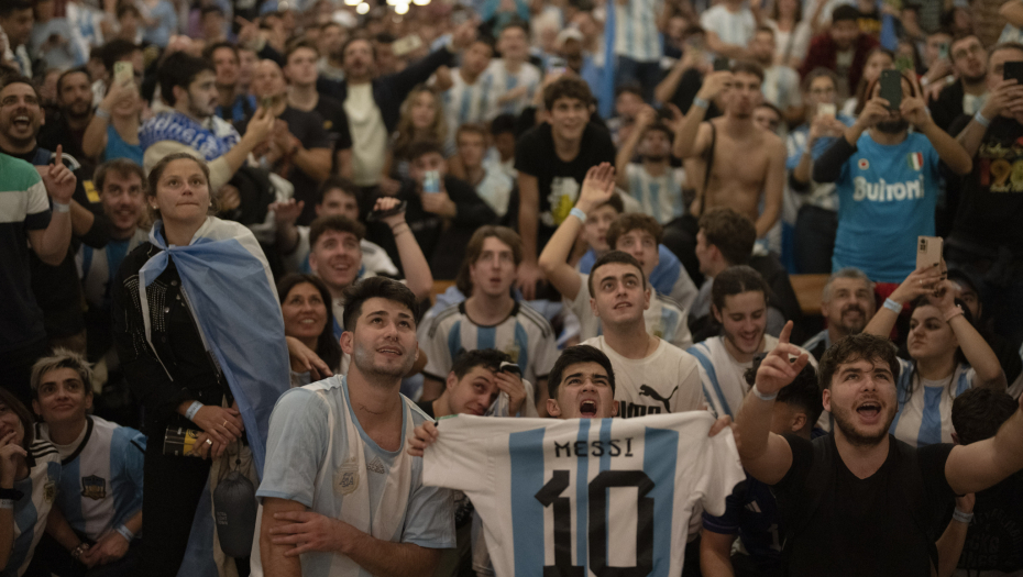 SLAVILO SE I U BEOGRADU Pogledajte feštu koju su Argentinci napravili u našoj prestonici (VIDEO)