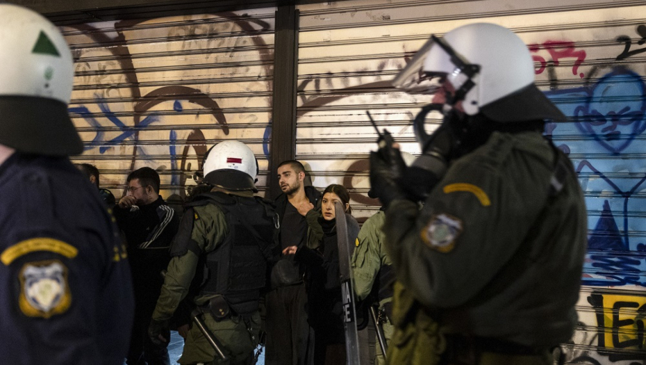 ŠIPTARI SE MEĐUSOBNO POUBIJALI! Obračun albanske mafije i kafiću, kamere snimile trenutak napada!