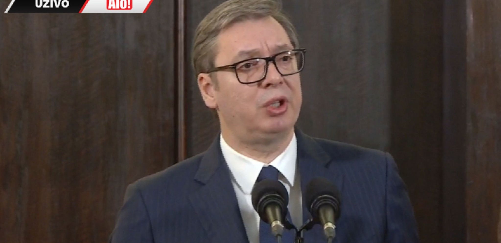 VUČIĆ POSLAO SNAŽNU PORUKU "Ne hapsite Srbe koji su na barikadama"