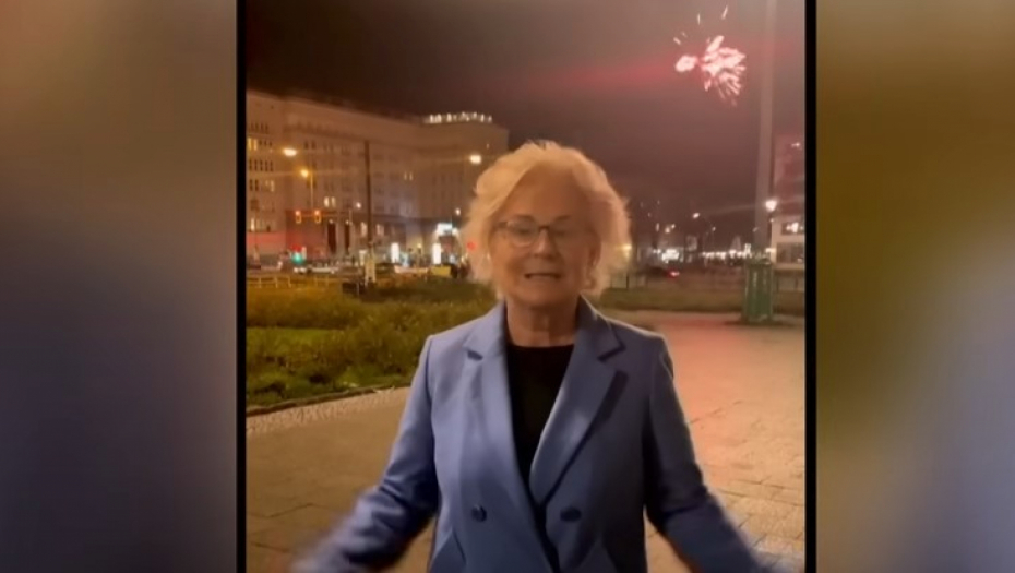 ČESTITKA KOJA JE RAZBESNELA SVET! Ministarka u ponoć stala na Trg pa počela da govori o ratu koji hara Evropom!