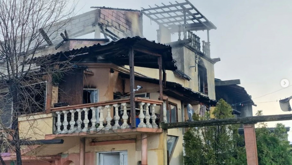 ZGARIŠTE NA PETROVARADINU Ovako izgleda ugostiteljski objekat u Novom Sadu koji je izgoreo u vatrenoj stihiji! (FOTO)