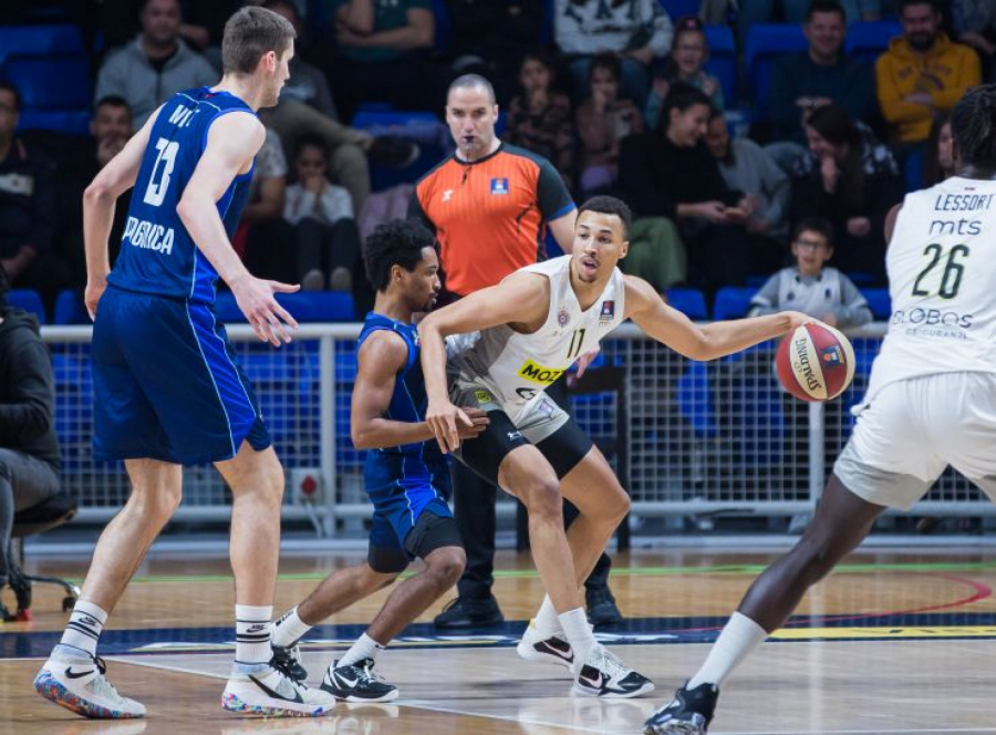 STUDENTI PALI NA CRNO-BELOM ISPITU Partizan u Podgorici savladao Studentski centar pred drugi evroligaški derbi u sezoni