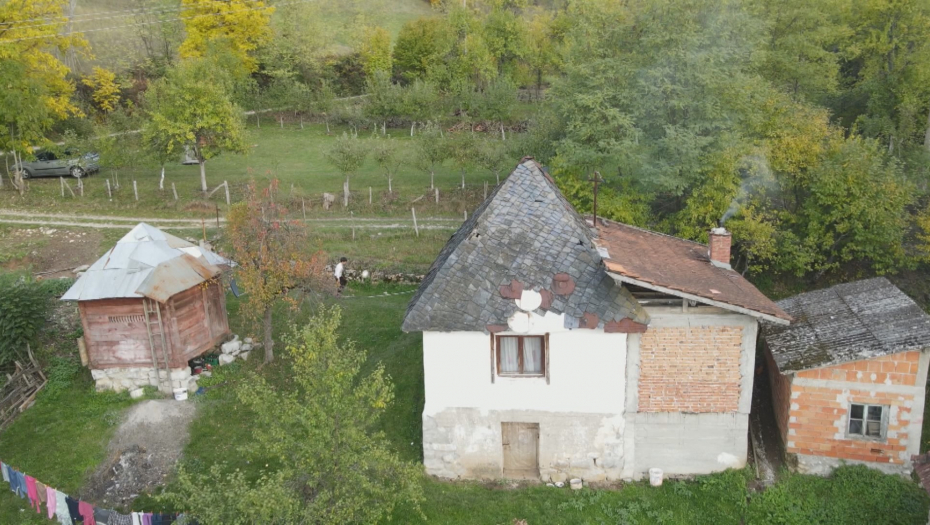 ALBANKA LINE DONELA VELIKU SREĆU RADOMIRU I UMRLA! Deca nema od bola, o njoj je pričala cela Srbija (FOTO)