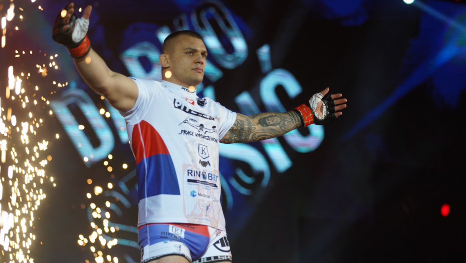 MMA LUDNICA U ARENI Darko Stošić posle poraza: Beograd kao Las Vegas!