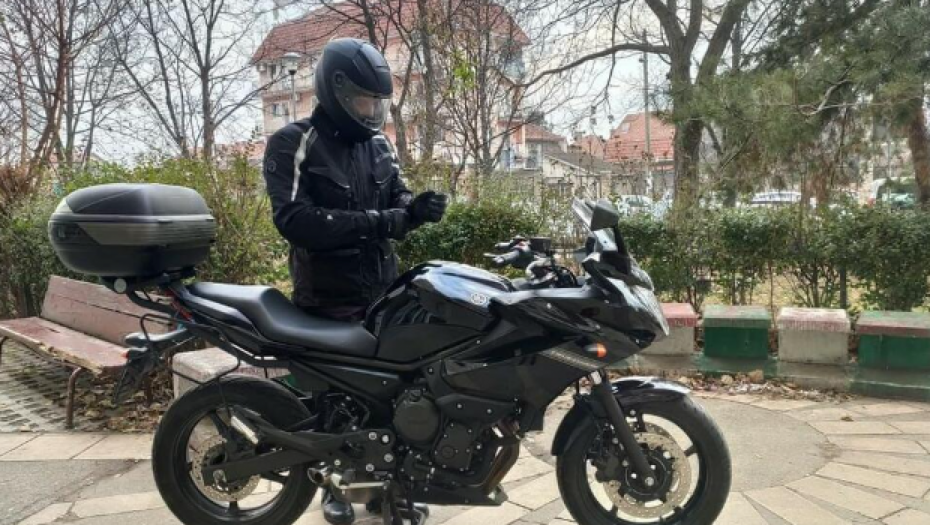 DETALJI STRAŠNE TRAGEDIJE NA IBARSKOJ MAGISTRALI Inženjer poginuo kada se motorom zakucao u drvo (FOTO)