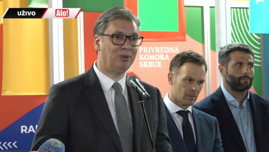 VUČIĆ NA BEOGRADSKOM SAJMU Predsednik prisustvuje otvaranju Međunarodnog sajma turizma (VIDEO)