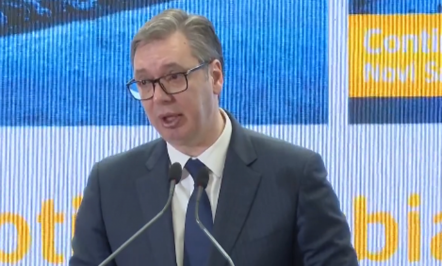 PREDSEDNIK U NOVOM SADU Vučić: Prosečna plata 1.000 evra do 2025! (VIDEO)