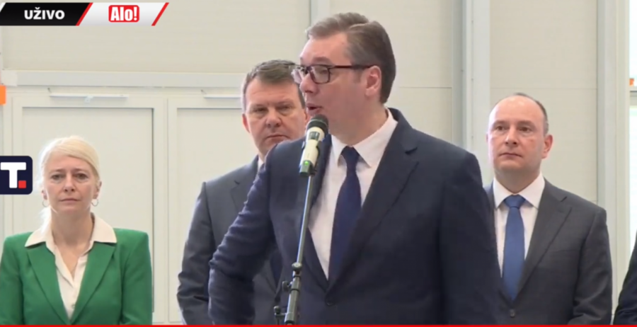 PREDSEDNIK U NOVOM SADU Vučić: Prosečna plata 1.000 evra do 2025! (VIDEO)