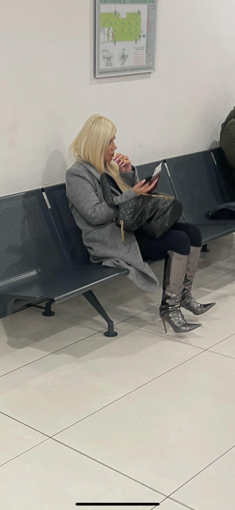 ALO! PAPARAZZO Dara Bubamara ima dva lica, jedno za mreže, a drugo za realni život (FOTO)