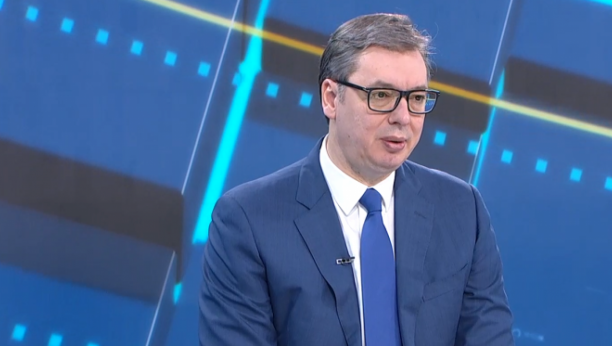 VUČIĆ: LJUDI ŽIVE MNOGO BOLJE, PA SE BAVE ZAVERAMA Pre 15 godina nezaposlenost je bila glavni problem!