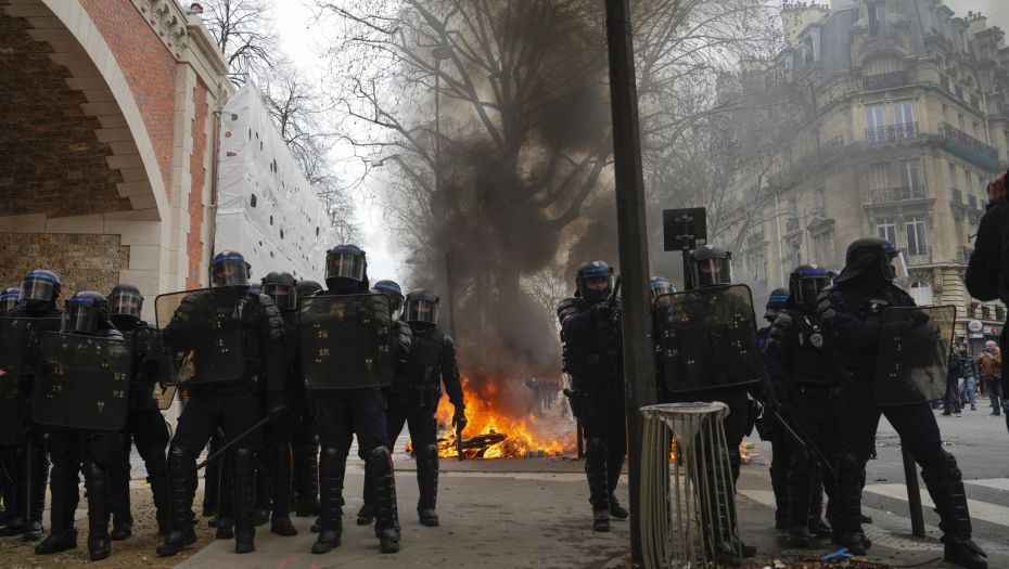 Tanjug/AP Photo/Laurent Cipriani