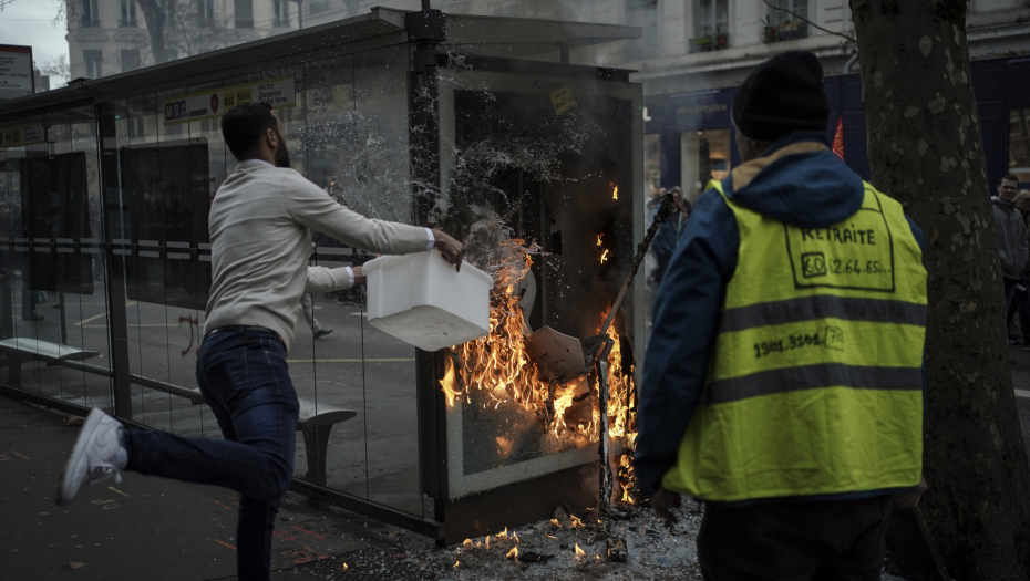 Tanjug/AP Photo/Laurent Cipriani