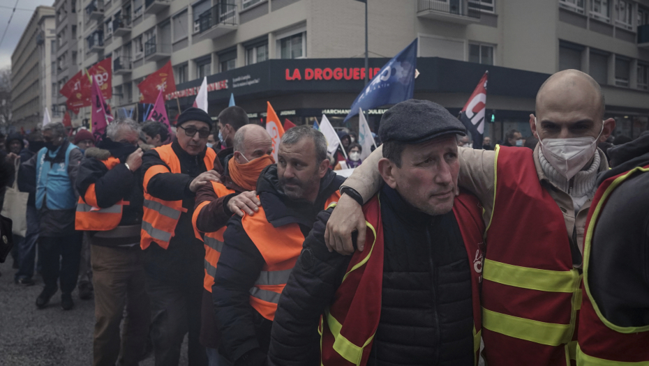 Tanjug/AP Photo/Laurent Cipriani