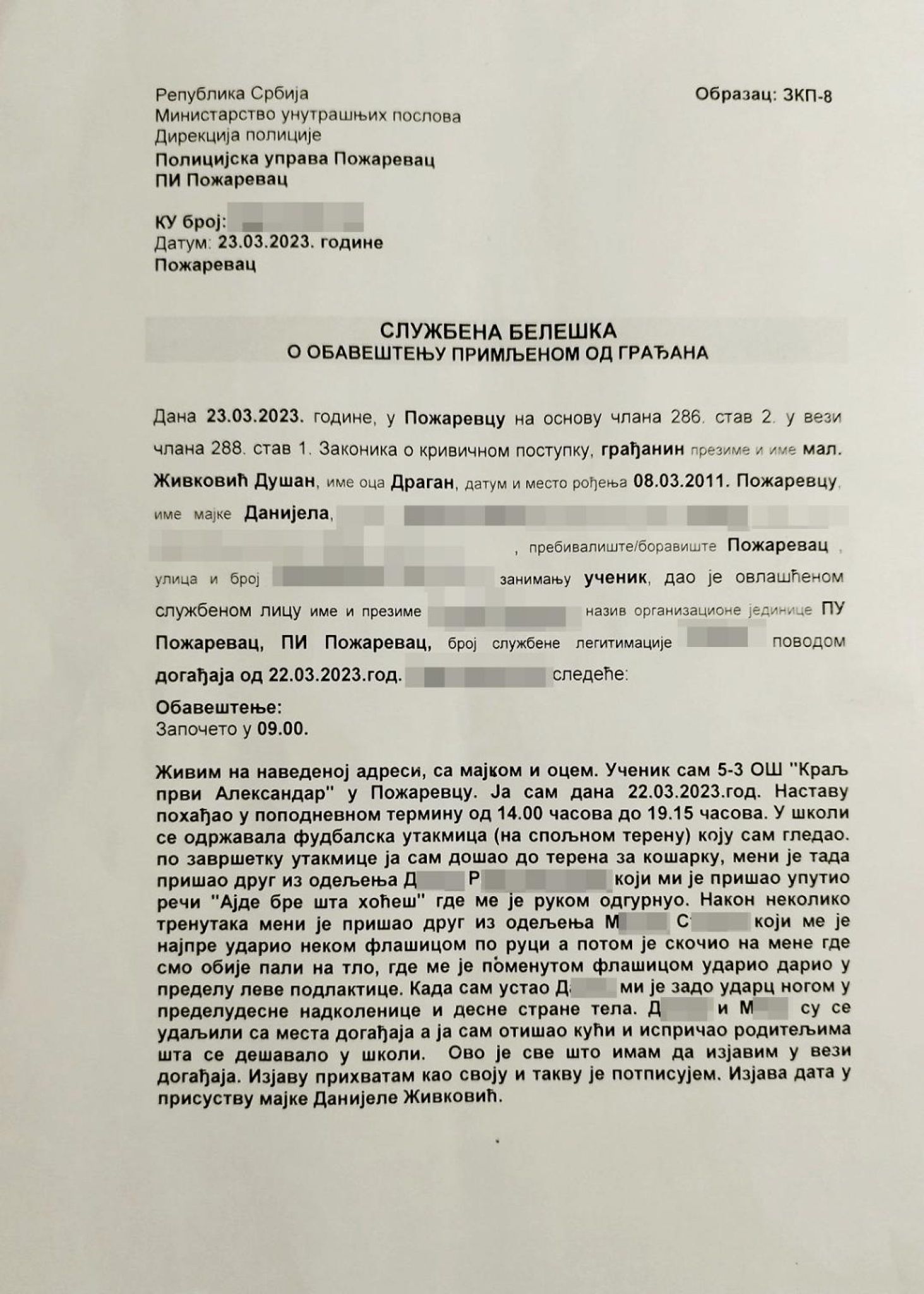 DEČACI BRUTALNO PRETUKLI VRŠNJAKA (12) U POŽAREVCU Jedan nasilnik skočio na druga, a drugi ga šutirao sve dok mu nije izuo patiku!