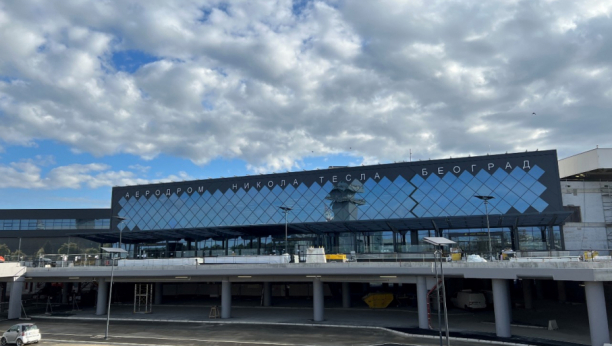 RADOVI NA DEONICI AUTOPUTA  BEOGRAD - PETLJA AERODROM KREĆU OD DANAS! Evo do kad traju i kako će se odvijati saobraćaj!