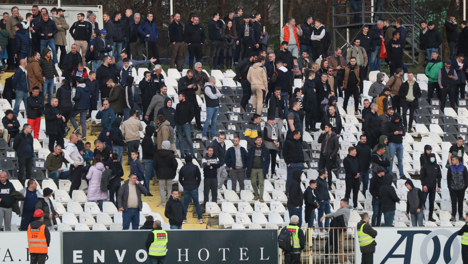 ČUKARIČKI - PARTIZAN Nema nastavka utakmice, meč se pomera za sutra