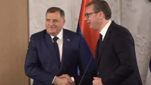 Vucic i Dodik