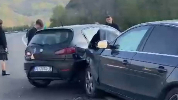 PET KILOMETARA KOLONA NA AUTOPUTU Nezapamćen kolaps zbog saobraćajne nesreće