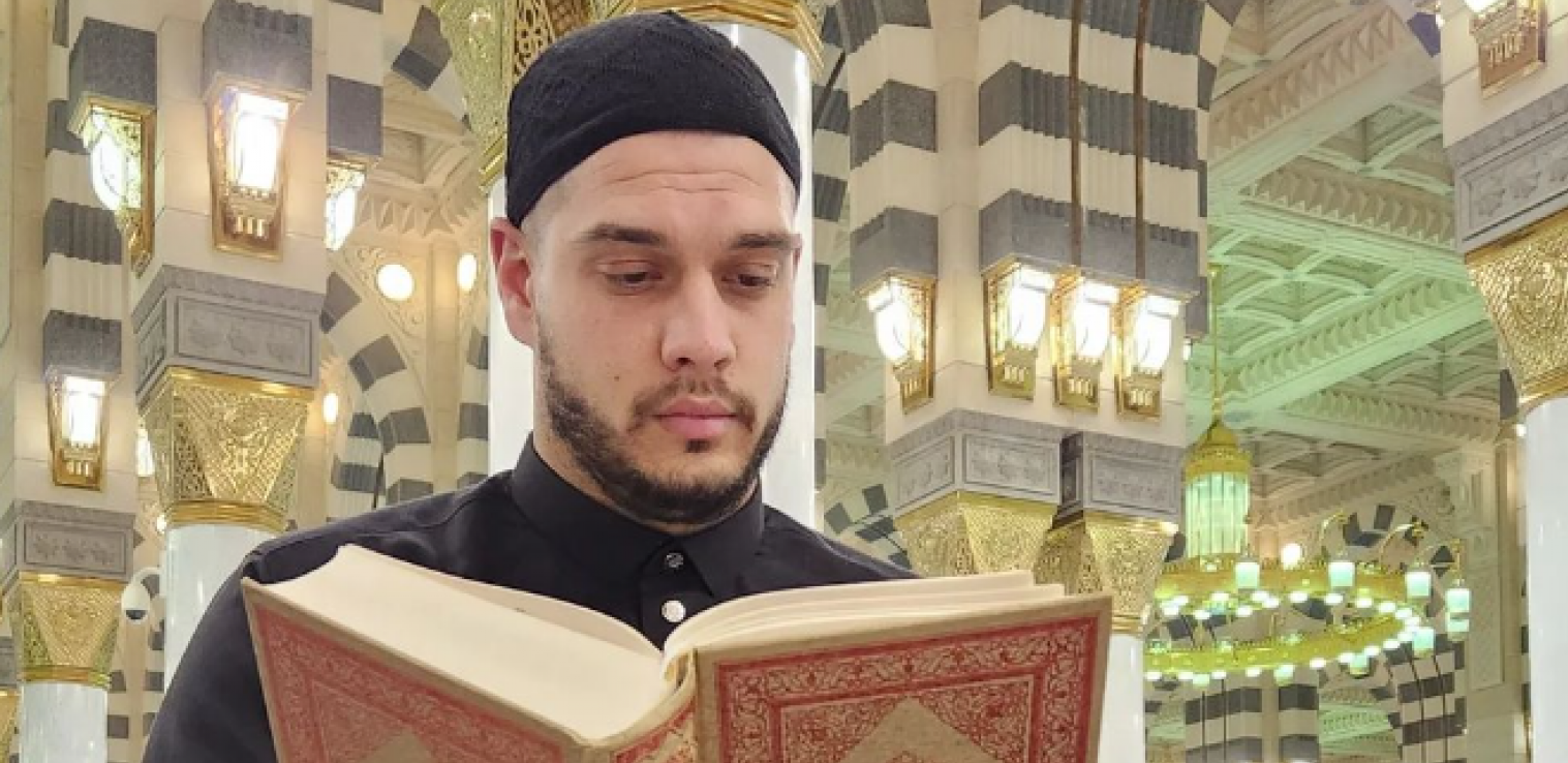 ONA JE ZNALA SVE, ALI JE ĆUTALA Isplivala informacija, ova zadrugarka je znala da je Dejan prešao u Islam (FOTO)