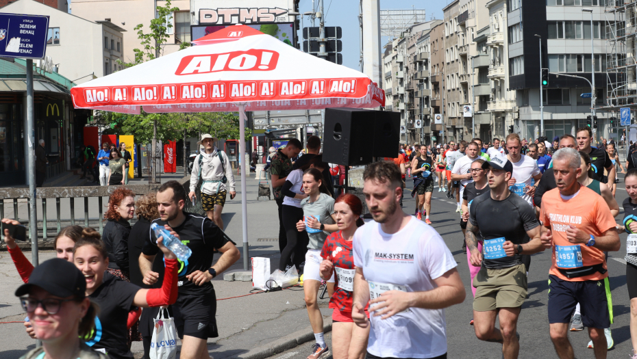 SPEKTAKL NA 36. BEOGRADSKOM MARATONU Imamo pobednike, padali rekordi, o ovom preokretu će se dugo pričati