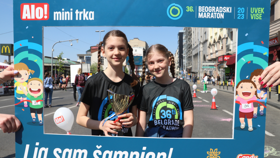 ŽURKA NA ZELENJAKU Preslatka slika maratona, dečica na Alo! mini trci (VIDEO)