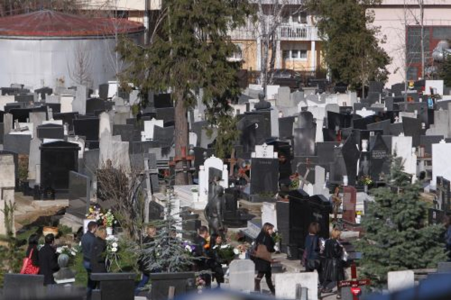 SRPSKA POSLA Sujeverje jače od svega, čuva novčanik i pri kupovini stana ili kuće: Mrtvaci obaraju cene nekretnina!