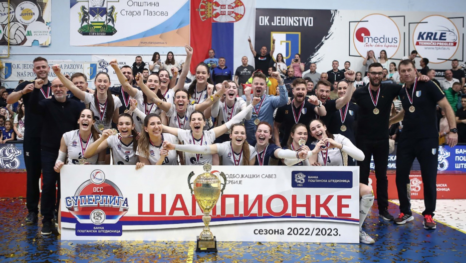 SRUŠILE UB ZA VELIKI TROFEJ Odbojkašice Jedinstva prvi put u istoriji šampionke Srbije