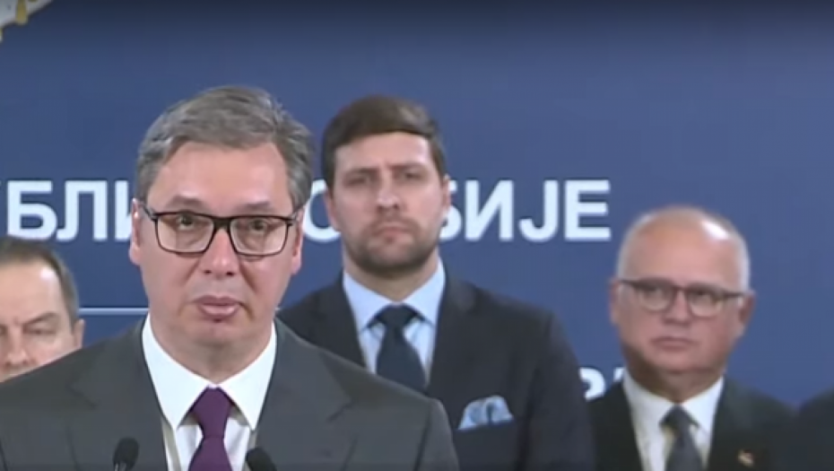 “ZNAM DA NIJEDNA MAJKA NIJE SPAVALA” Vučić najavio novu meru za sve škole u Beogradu!