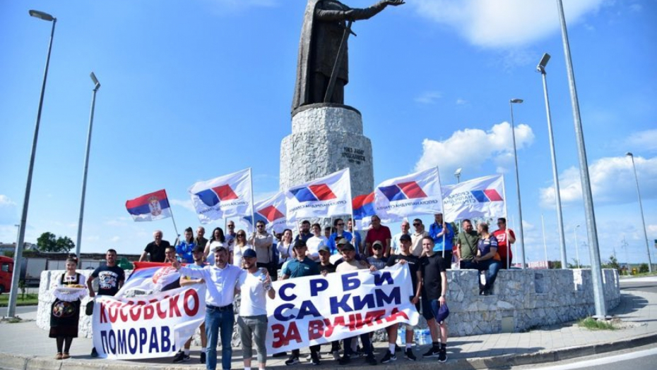 KILOMETRI POD NOGAMA Srbi iz Kosovskog Pomoravlja stigli do Ćuprije (VIDEO)