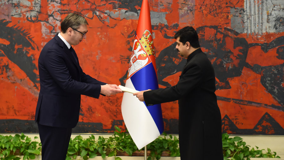 Predsednik Vučić primio akreditivna pisma ambasadora Pakistana u Srbiji