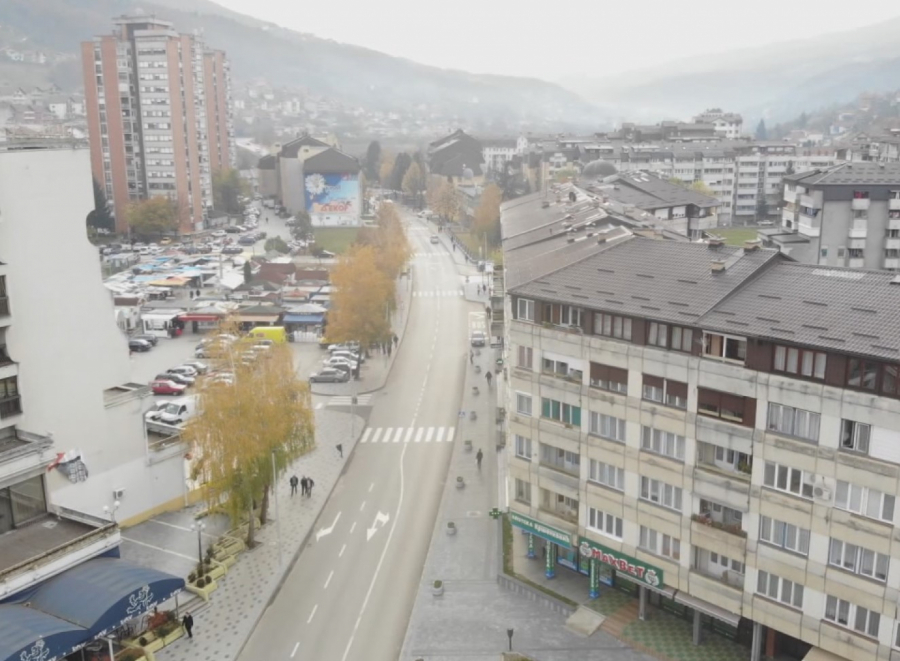 DAN ŽALOSTI U PRIBOJU Porodica sahranjuje Ervina, ubica pobegao iz zemlje, pomagali mu otac i devojka