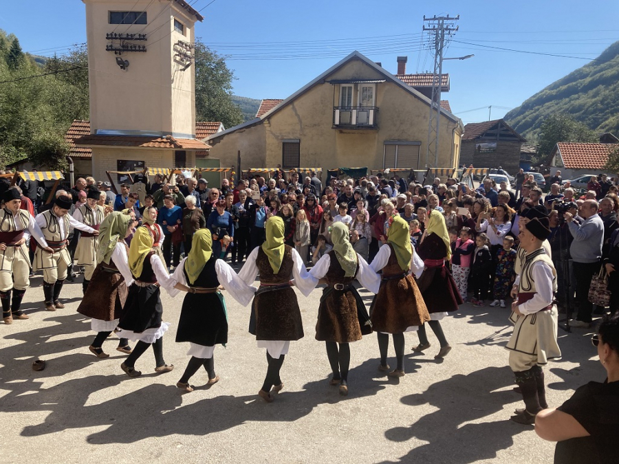 KRKOBABIĆ I RŠUM: MIHOLJSKI SUSRETI MOGU DA POČNU! Raspisan konkurs za „Miholjske susrete sela“