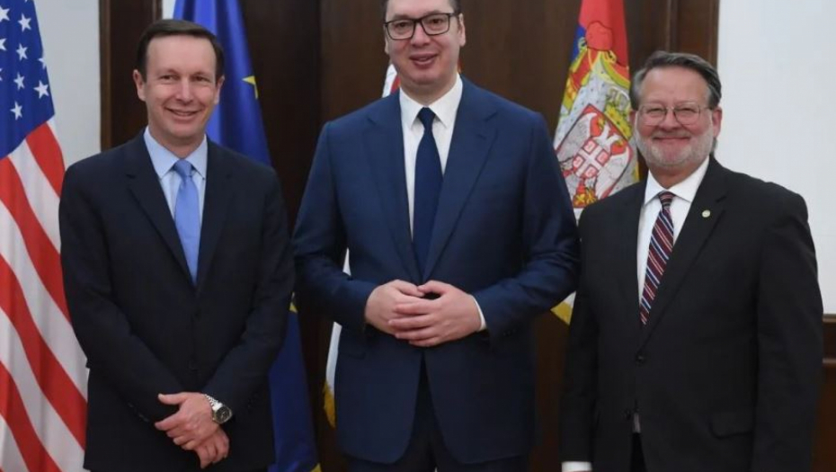 VUČIĆ SA AMERIČKIM SENATORIMA Predsednik Srbije poslao jasnu poruku Vašingtonu