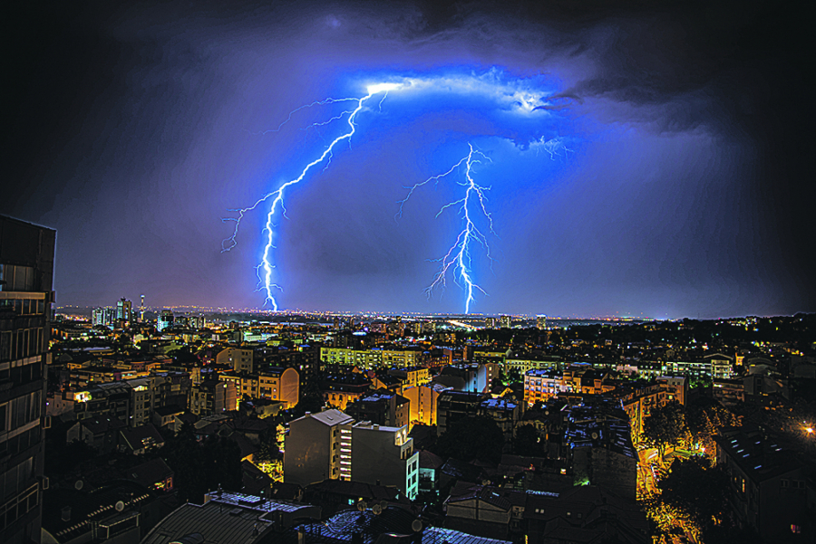 nevreme u Srbiji napravilo probleme na putevima, uništilo useve...