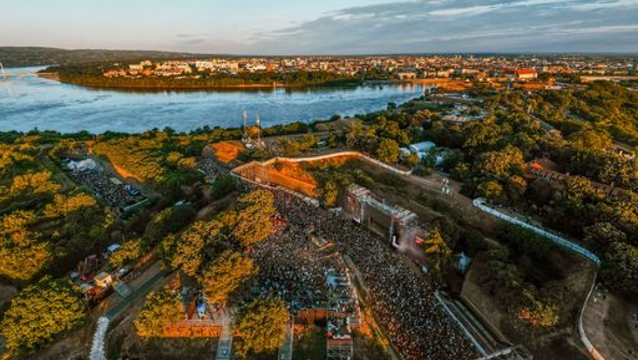 Na 40 bina i zona na Petrovaradinskoj tvrđavi fanove očekuje najbolja zabava