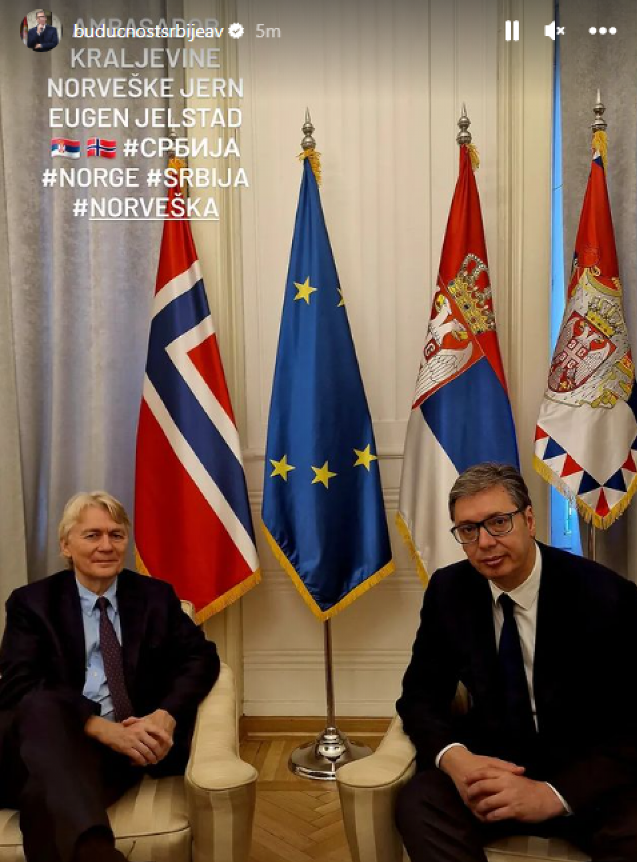 Vučić i ambasador norveške