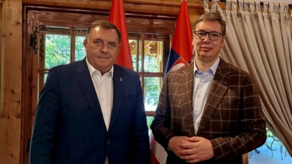 Aleksandar Vučić i Milorad Dodik