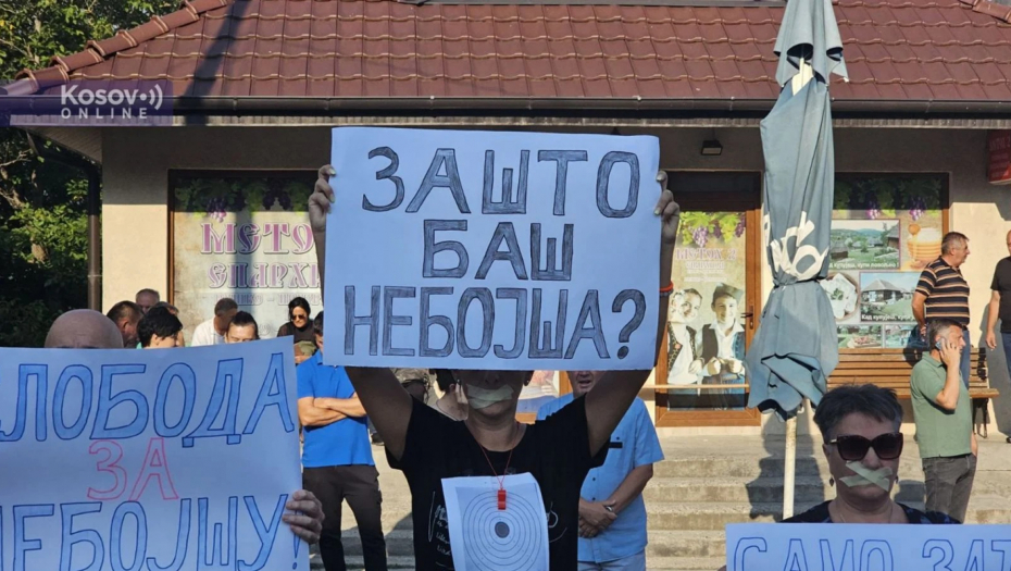 Protest u Leposaviću