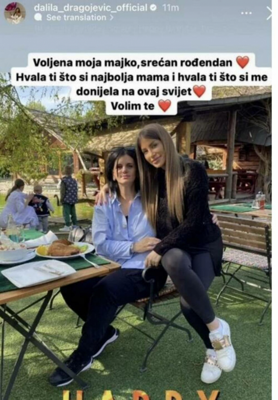 Dalila Dragojević sa majkom