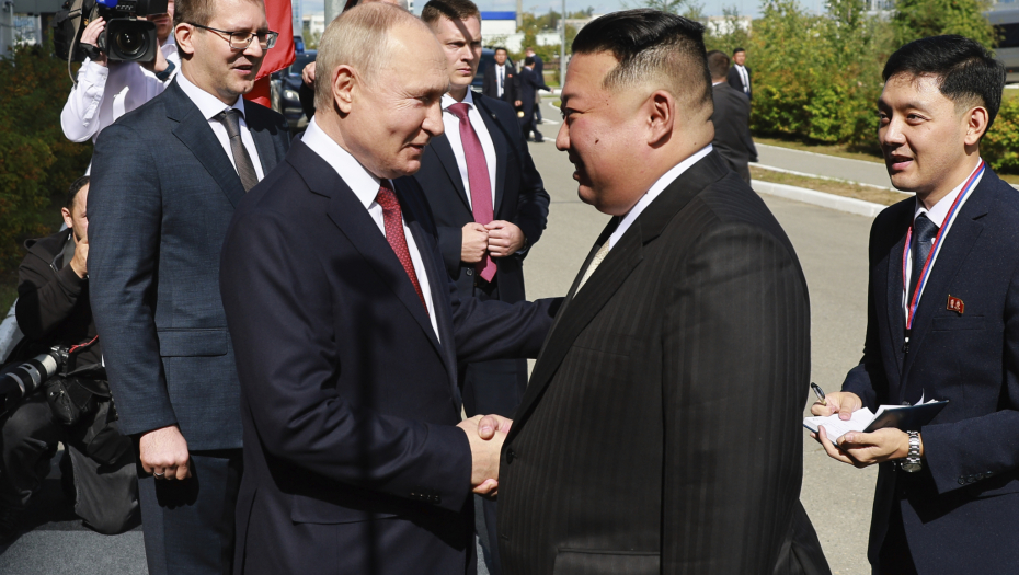 Vladimir Putin i Kim Džong-Un