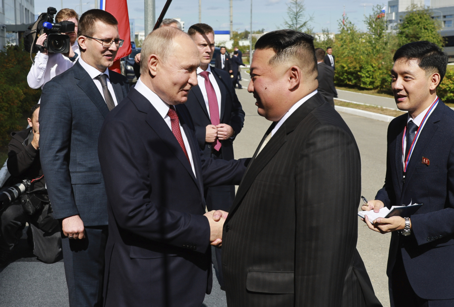 Vladimir Putin i Kim Džong-Un